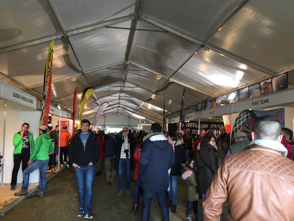 Las Candelas XXI La concentración de Paramotores y Feria del Vuelo.
