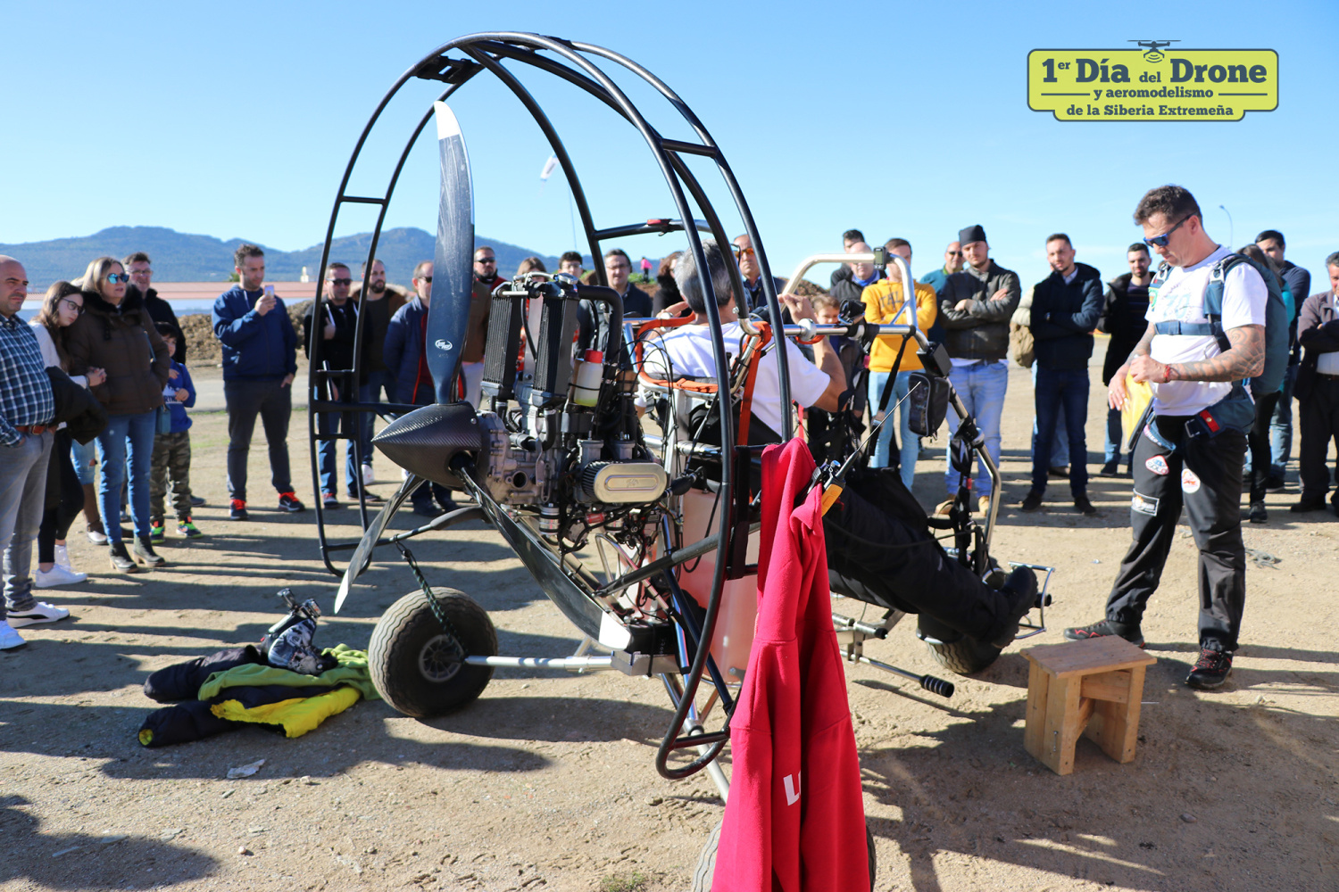 concentración de paramotores "Día del Dron" Badajoz