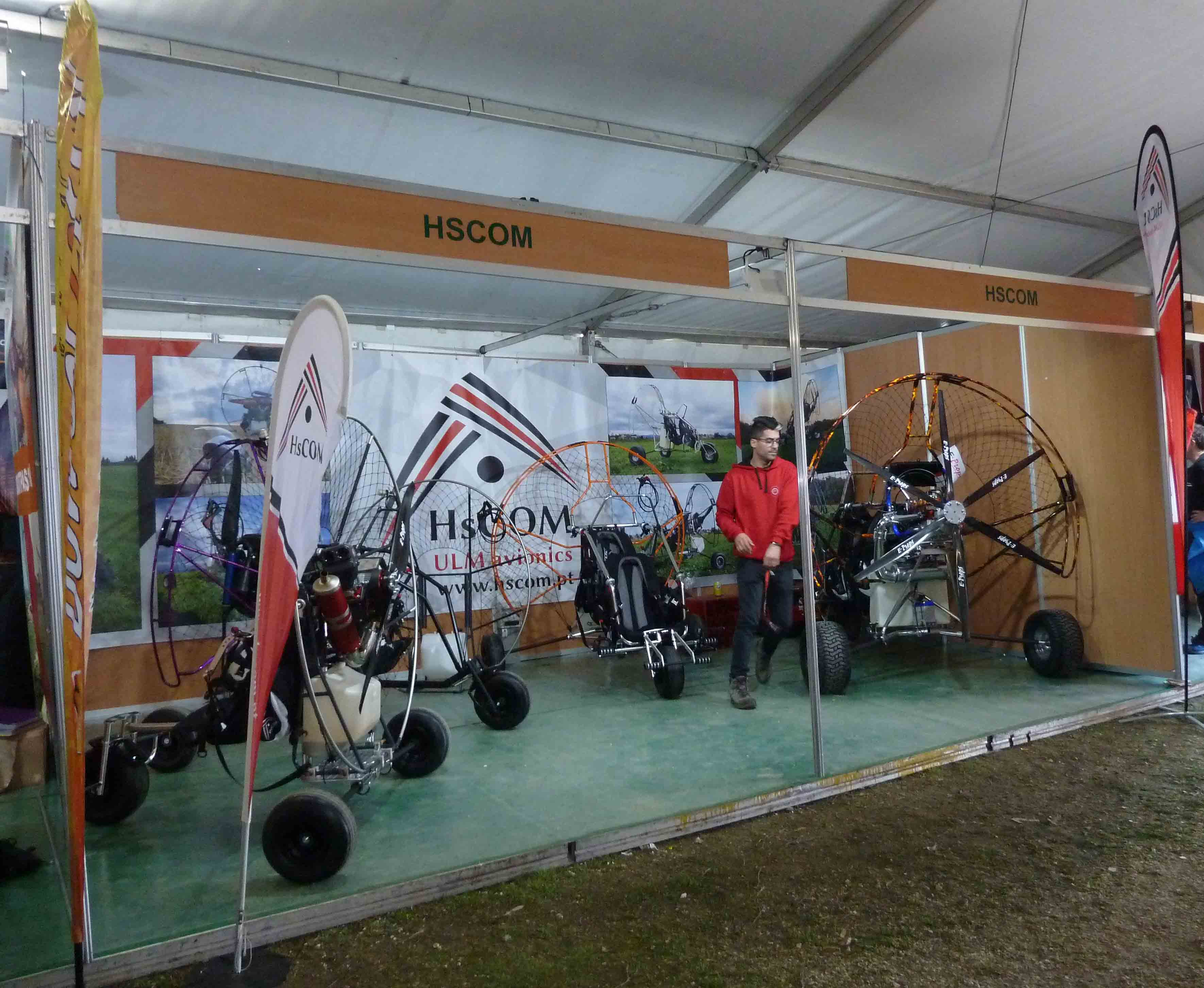 HSCom